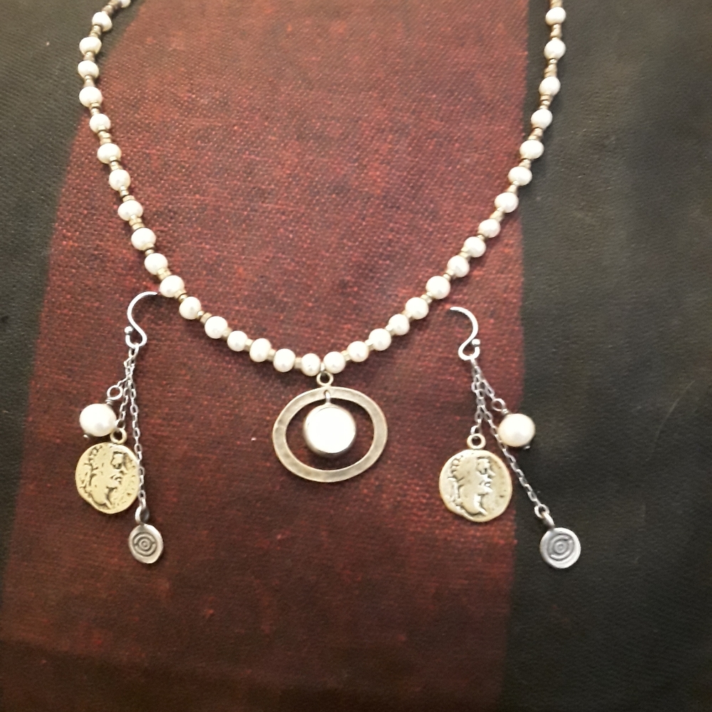Silpada retired earring and necklace